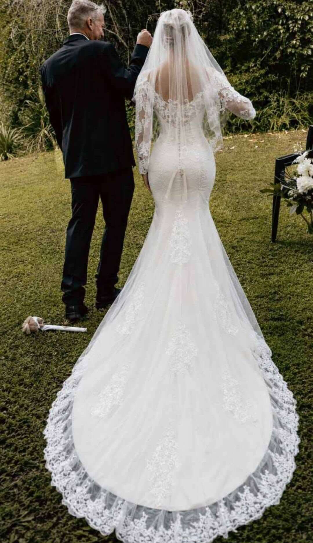 Vintage Long Sleeves Lace Mermaid Wedding Dress Near me