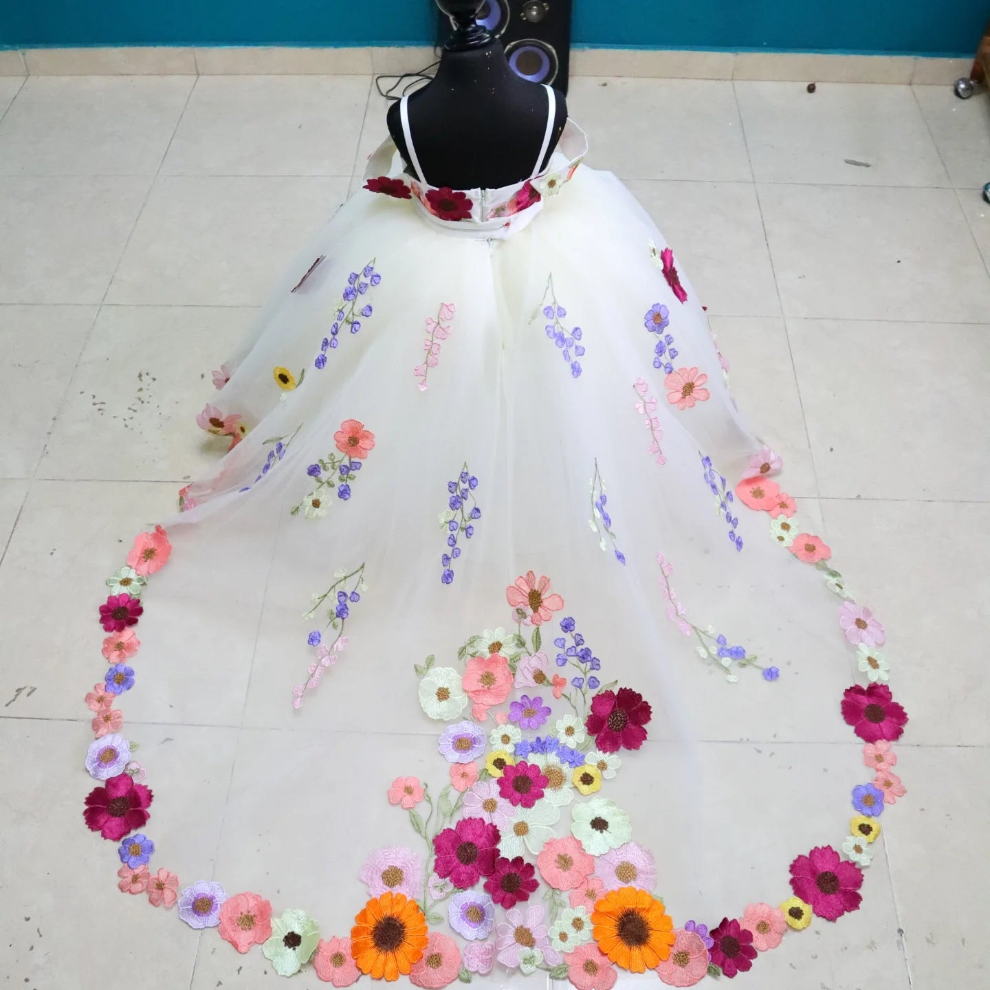 Cute Ball Gown White Flower Girl Dresses with Colorful Flowers