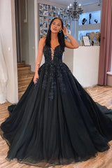 A Line Black Lace Long Prom Dresses V Neck Beaded Formal Evening Dress