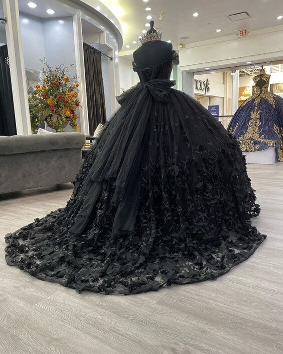 Ball Gown 2024 Black Quinceañera Dress Off the Shoulder Wedding Dress ...