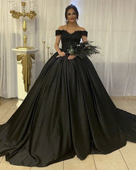 Black Wedding Dresses Gothic Ball Gown Off the Shoulder Bridal Dress