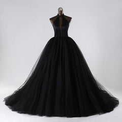 Sexy Ball Gown Black Wedding Dresses Tulle Halter Gothic Gown