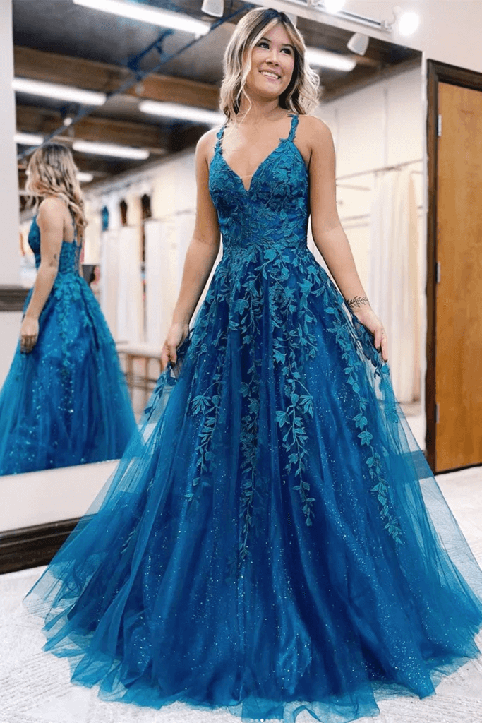 2024 Long Blue Lace Prom Dresses