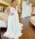 Sheath Plus Size Wedding Dresses Long Sleeves V-Neck Lace Bridal Dress