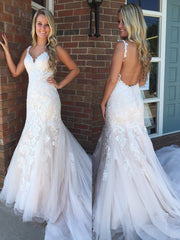 Modern Straps V Neck Lace Mermaid Ivory Wedding Dresses