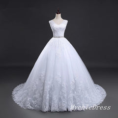Vintage Wedding Dresses A Line Lace Apllique Bridal Gown Crystal Belt