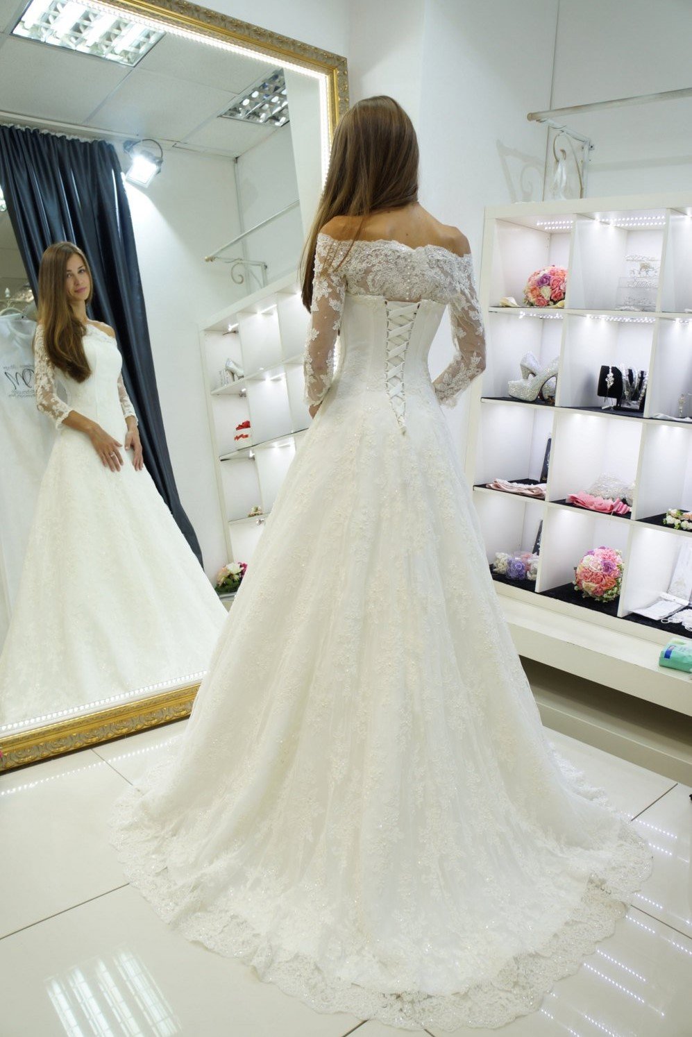 A-line Illusion Neck 3/4 Sleeve Tulle Tea-Length Wedding Dress With Lace - Wedding  Dresses - Stacees