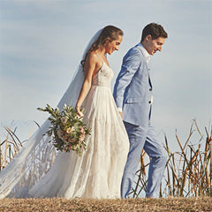 Simple UK Beach Wedding Dresses Lace Sheath V Neck Bridal Gowns