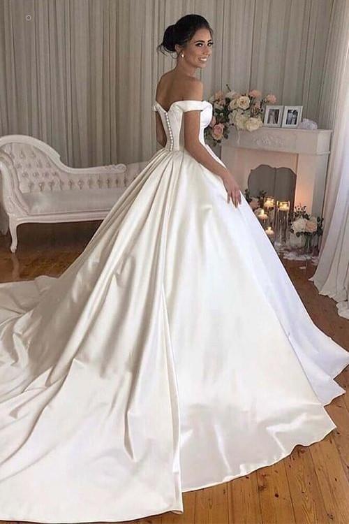 Elegant Satin Neckline Sheath Wedding Dress With Lace Appliques Long  Sleeves Bridal Dress - florybridal